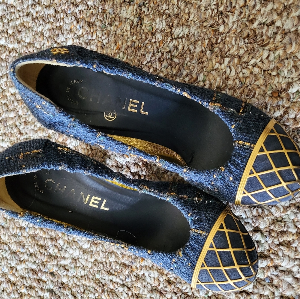 Beautiful chanel shoes